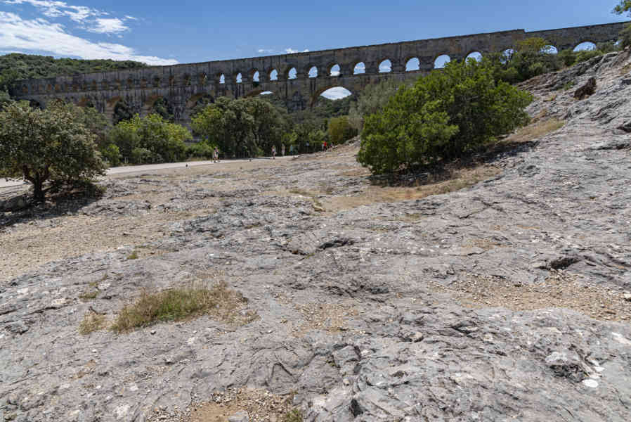 Francia - Vers-Pont-du-Gard - Pont du Gard 002.jpg